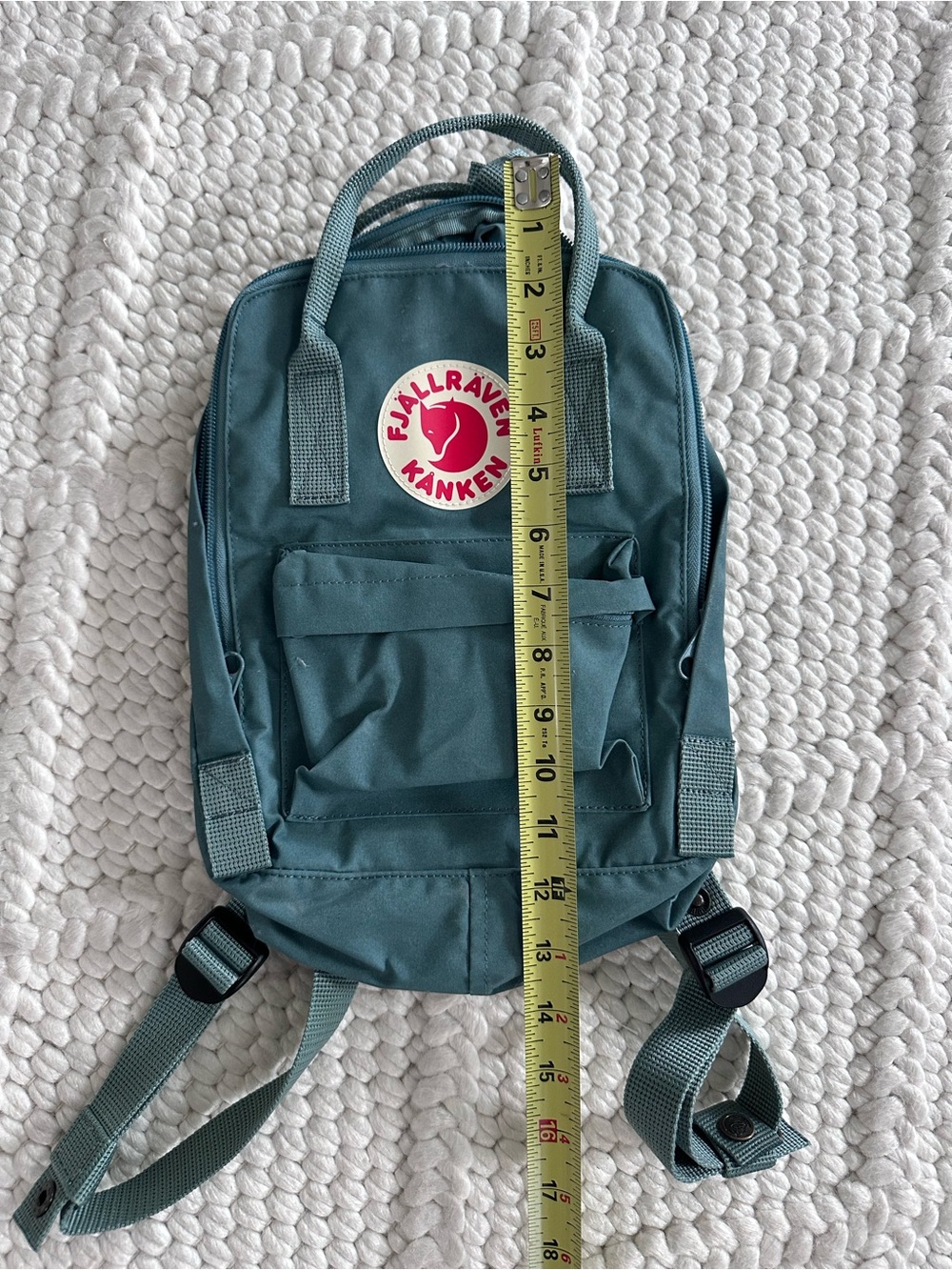 Fjallraven Kånken Mini Backpack in Teal Green